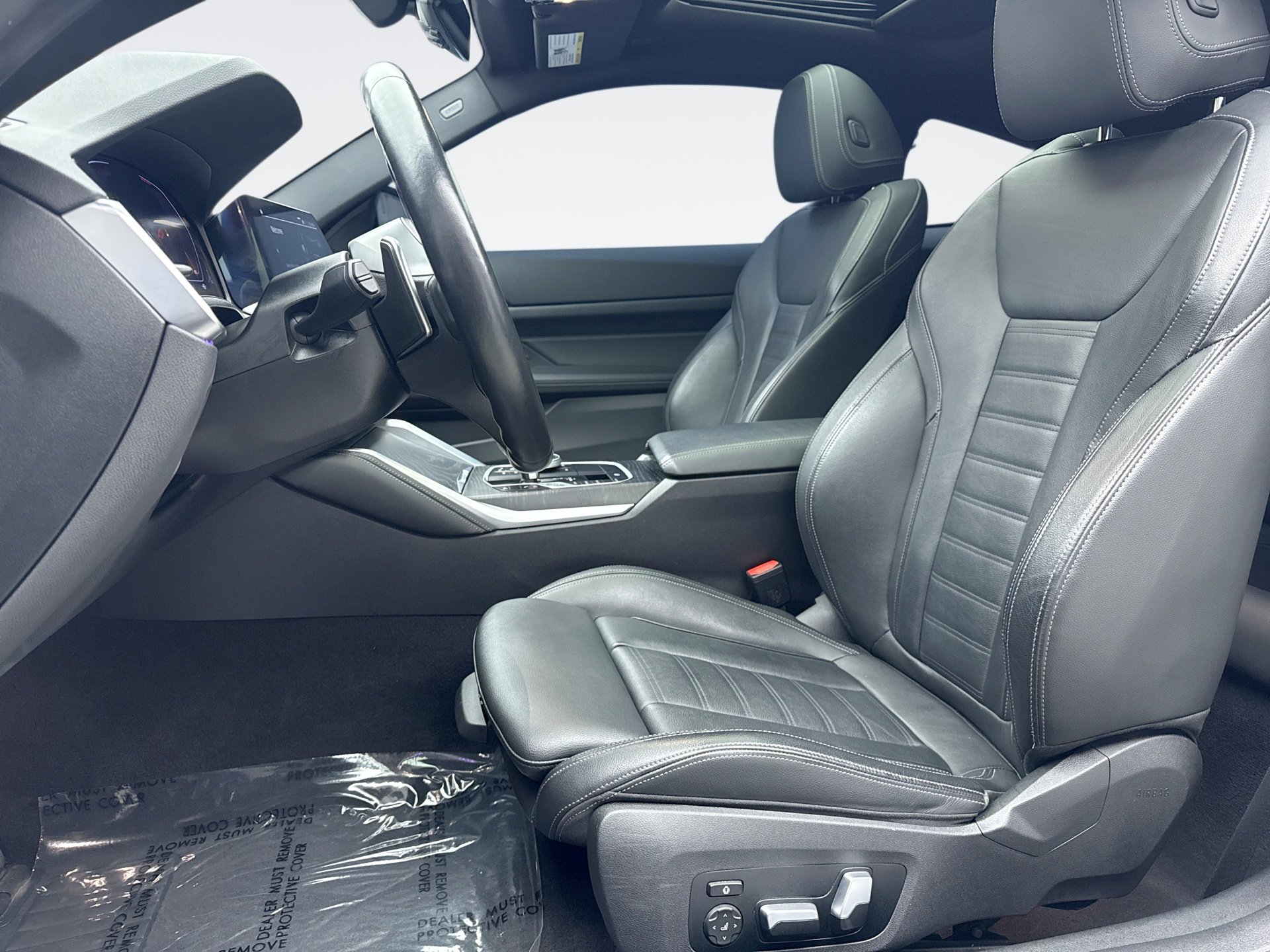 Used 2023 BMW 430i xDrive Coupe w/ M Sport Package image 11