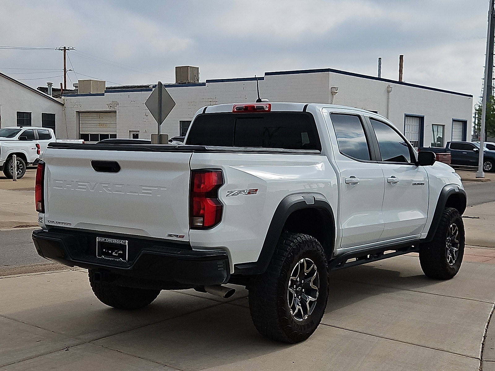 Used 2024 Chevrolet Colorado ZR2 w/ ZR2 Convenience Package III AWD/4WD image 4