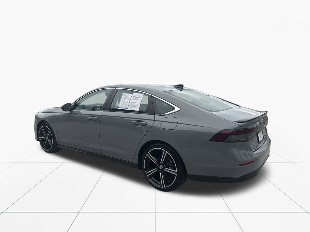 Certified 2025 Honda Accord Sport image 6