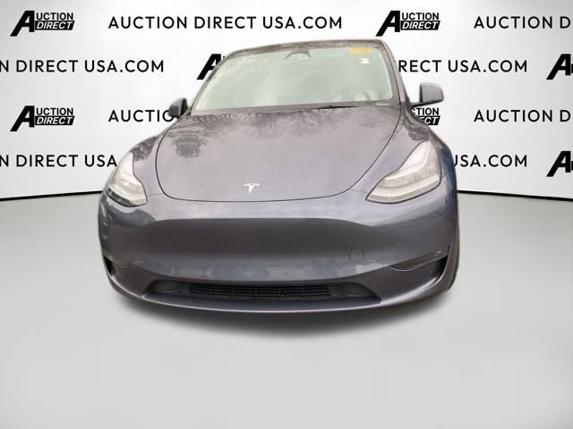 Used 2023 Tesla Model Y Long Range image 22