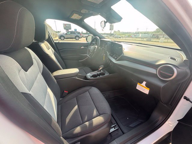 New 2026 Chevrolet Trax RS w/ Driver Confidence Package FWD image 16