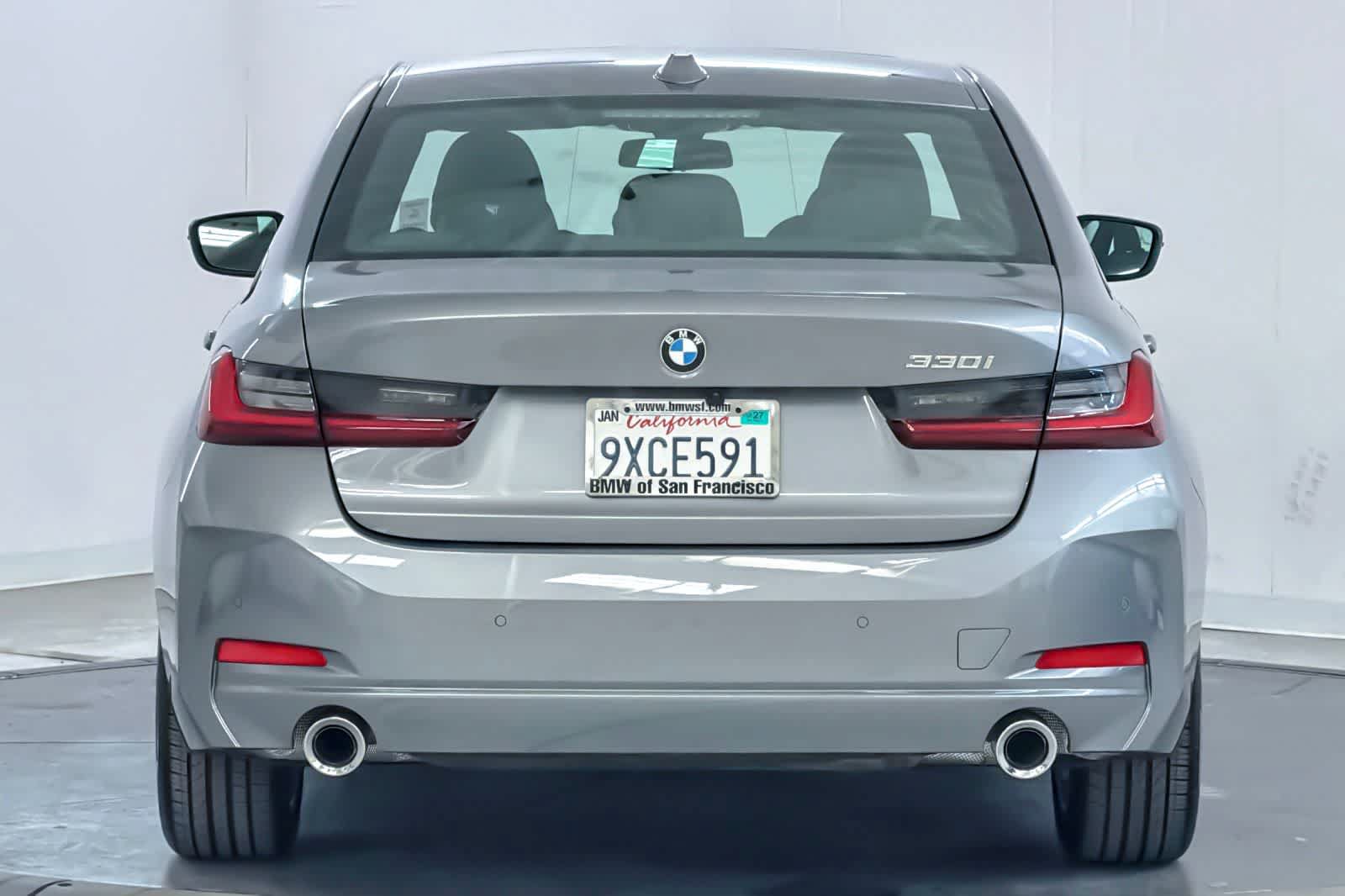 Used 2026 BMW 330i Sedan w/ Convenience Package RWD image 7