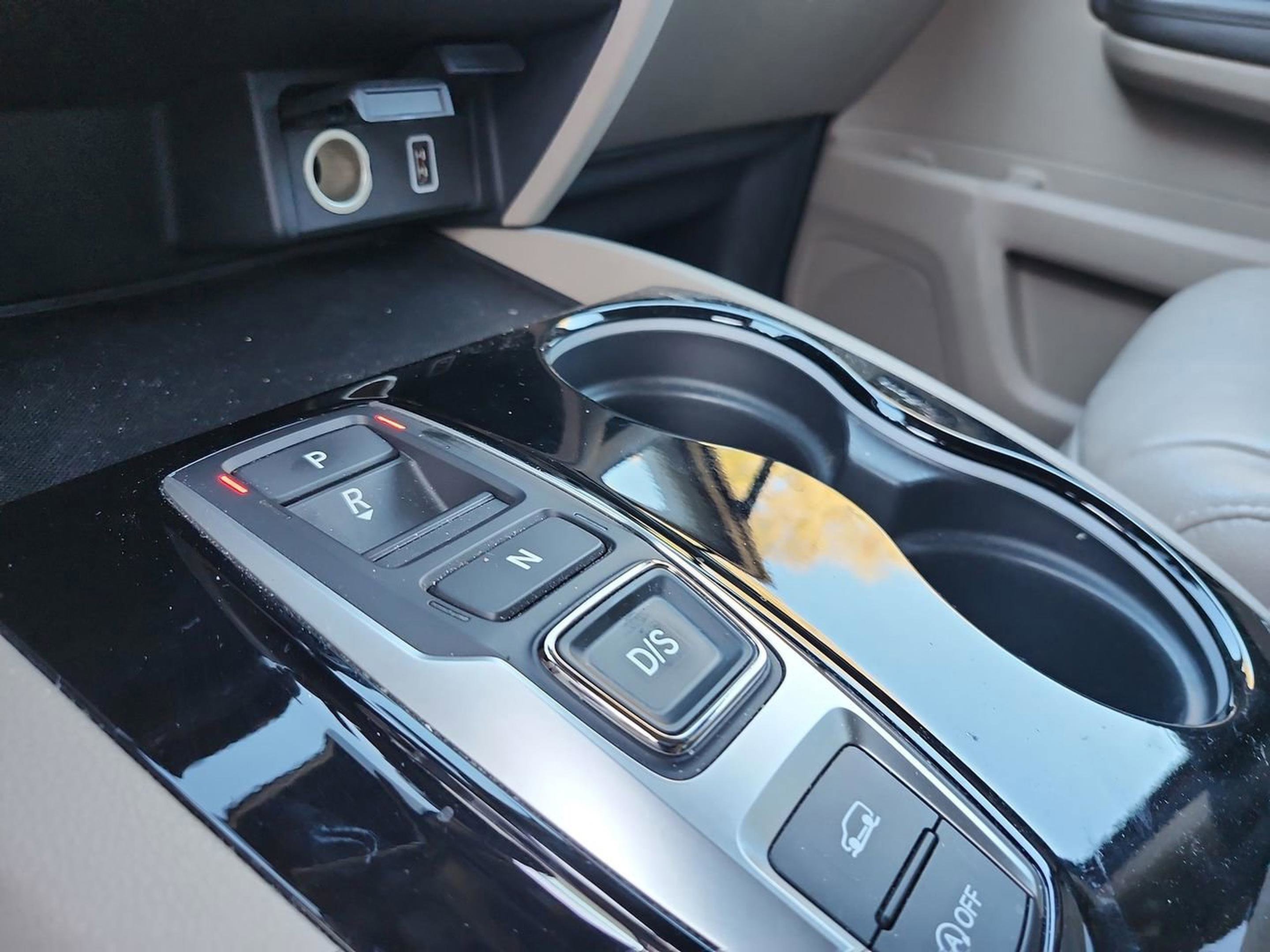 Used 2021 Honda Pilot Touring image 16