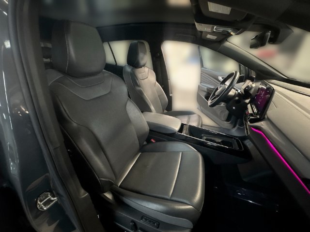 Used 2023 Volkswagen ID.4 Pro S RWD image 27