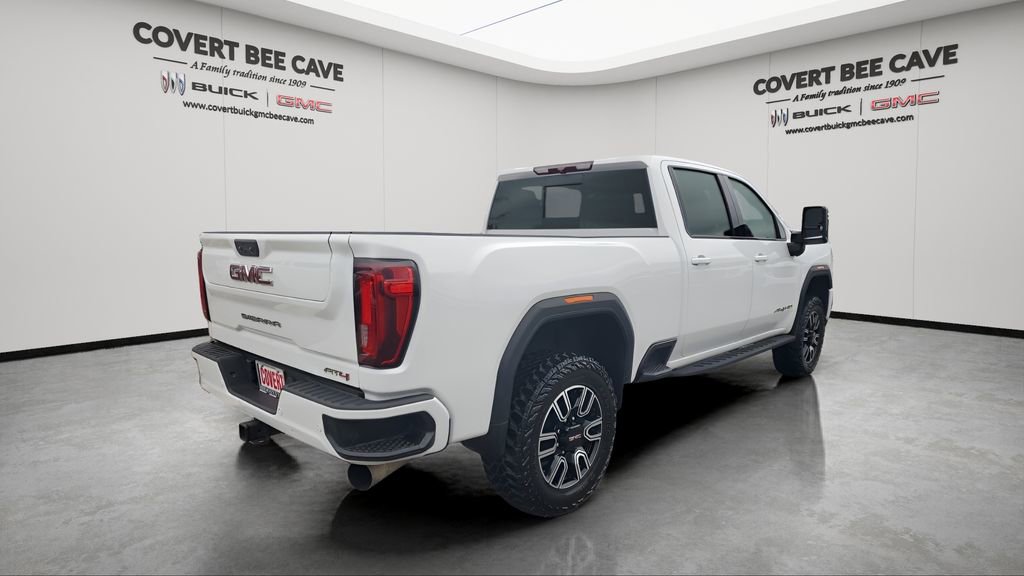 Used 2023 GMC Sierra 2500 AT4 w/ AT4 Preferred Package image 9