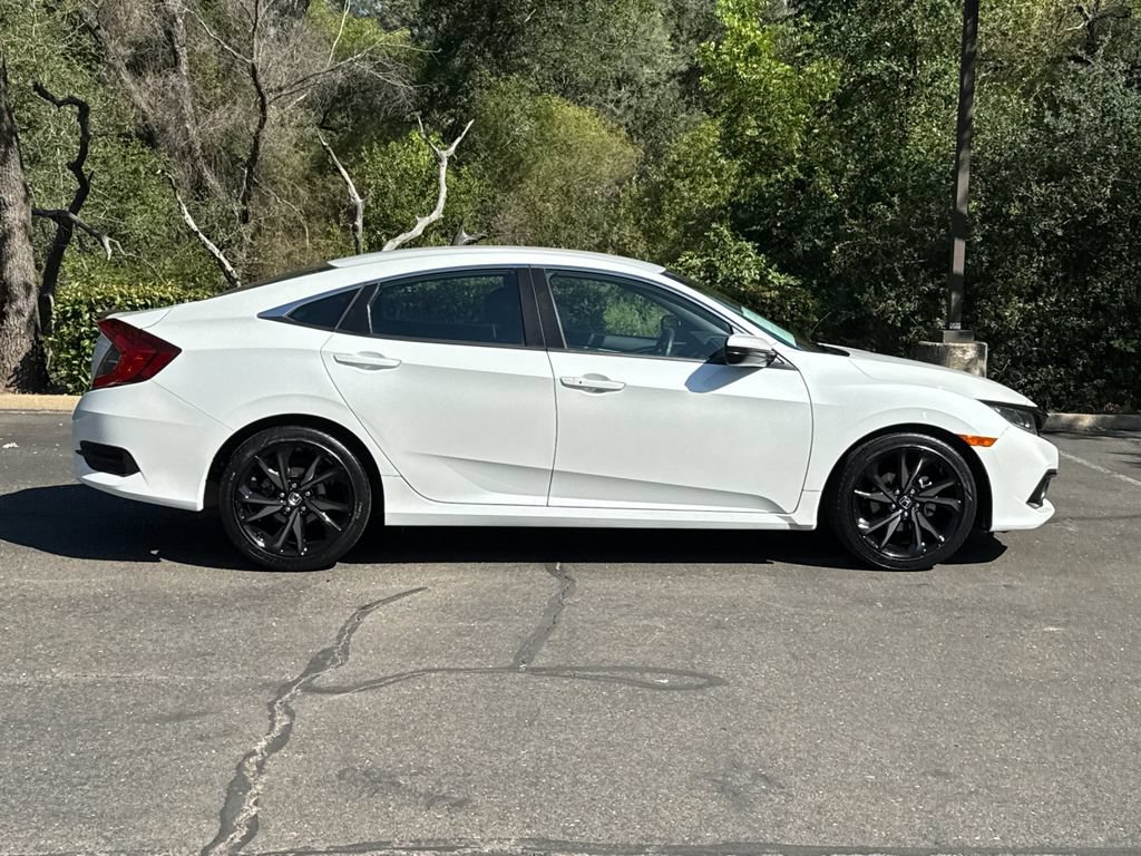 Used 2019 Honda Civic Sport image 4
