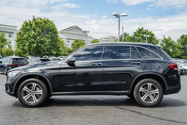 Used 2022 Mercedes-Benz GLC 300 4MATIC w/ Premium Package Lite image 4