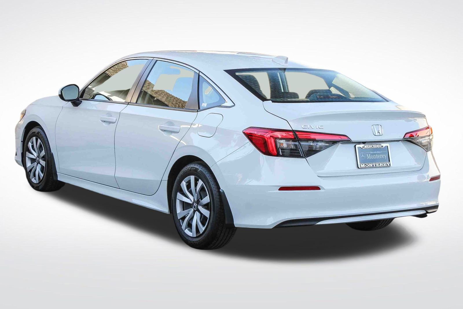 Used 2023 Honda Civic LX image 6