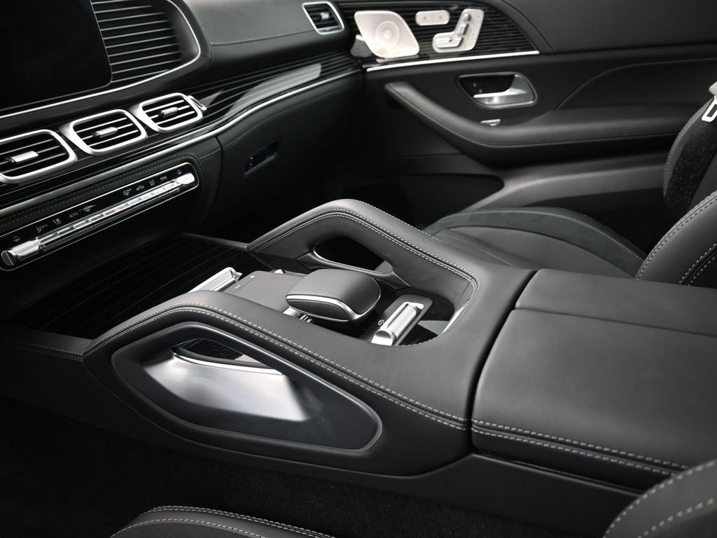 Used 2026 Mercedes-Benz GLS 63 AMG 4MATIC image 20