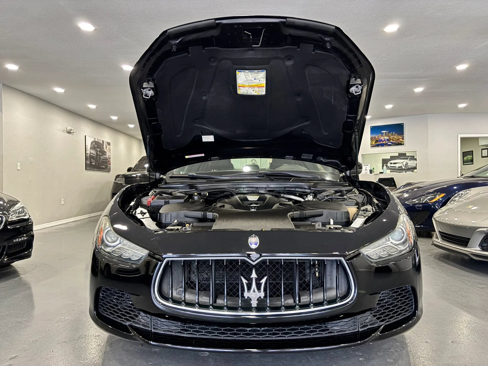 Used 2017 Maserati Ghibli RWD image 45