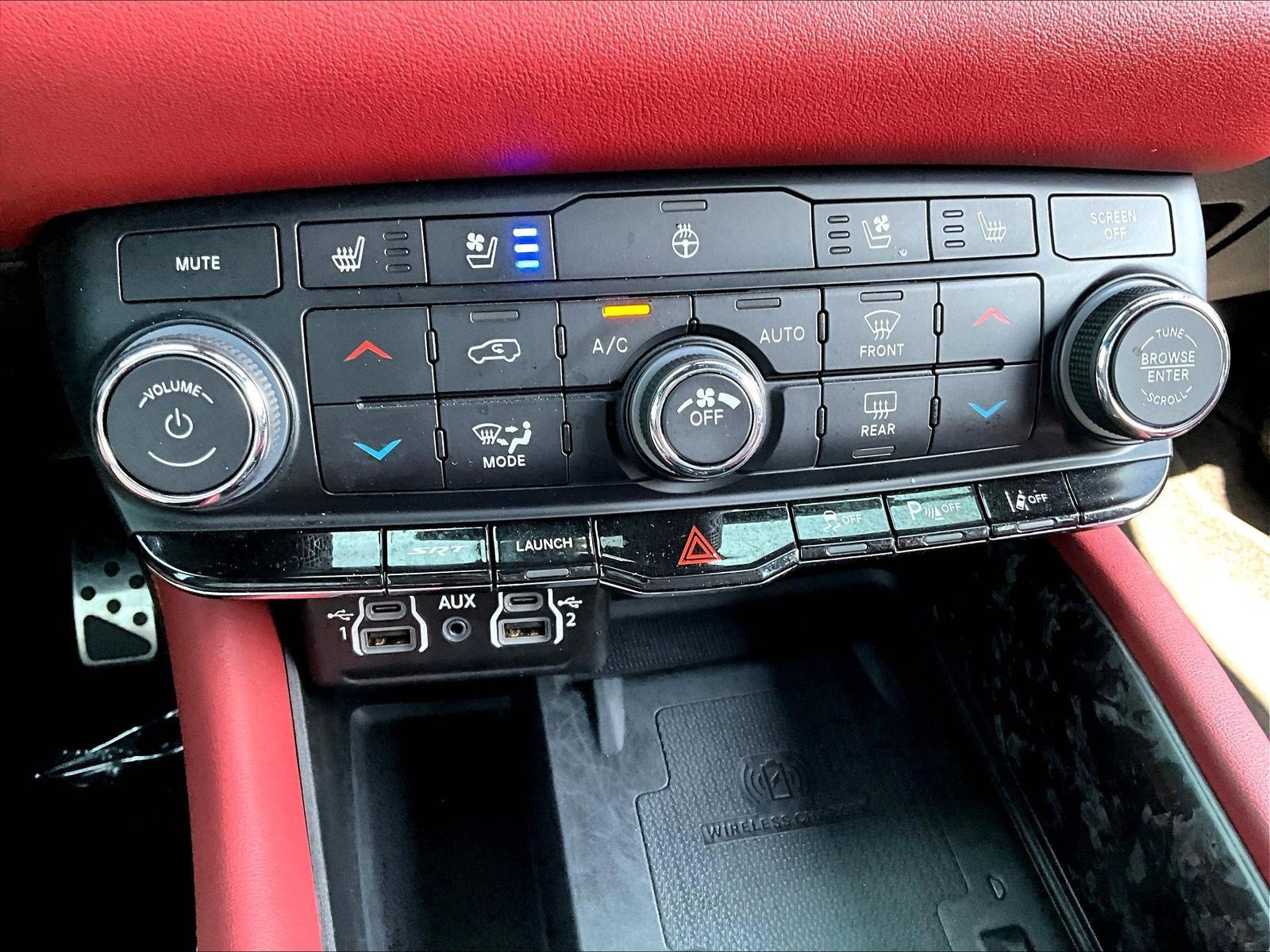 Used 2023 Dodge Durango SRT AWD/4WD image 40