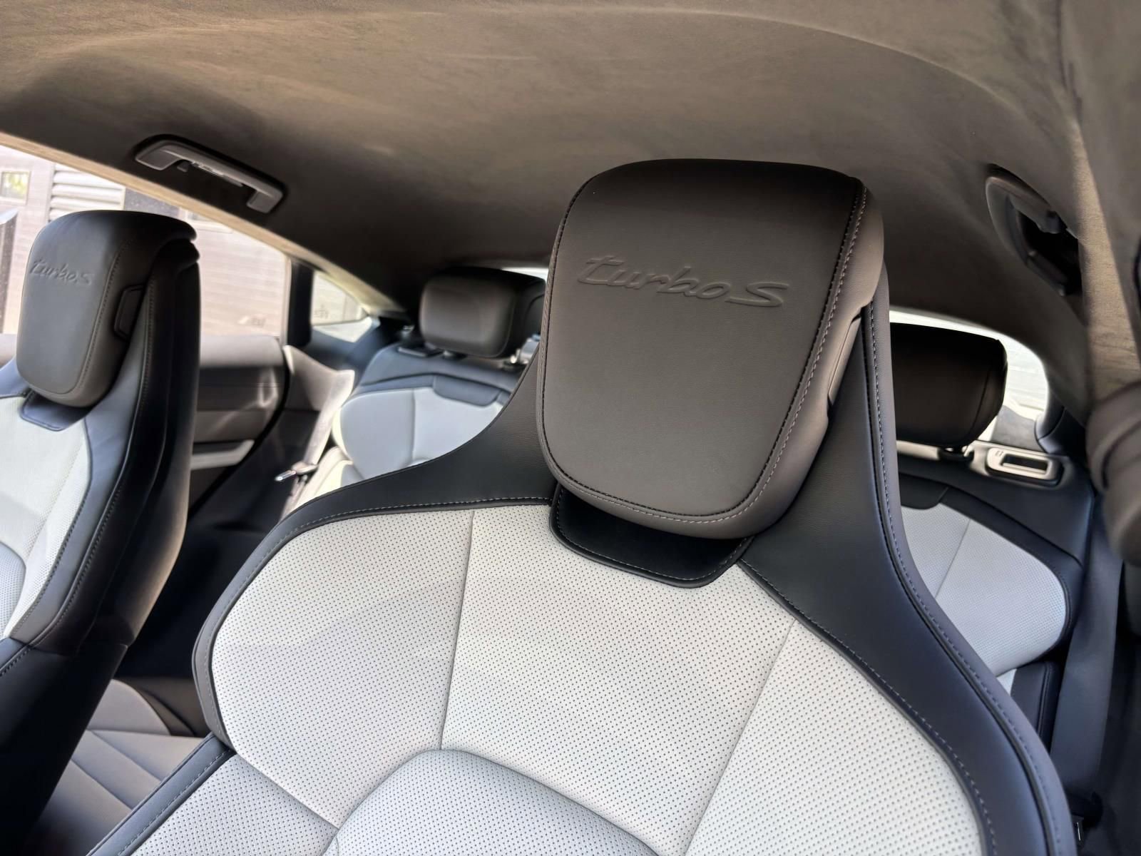 New 2026 Porsche Taycan Turbo S AWD/4WD image 21