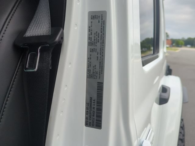 Used 2025 Jeep Wrangler Unlimited Rubicon AWD/4WD image 26