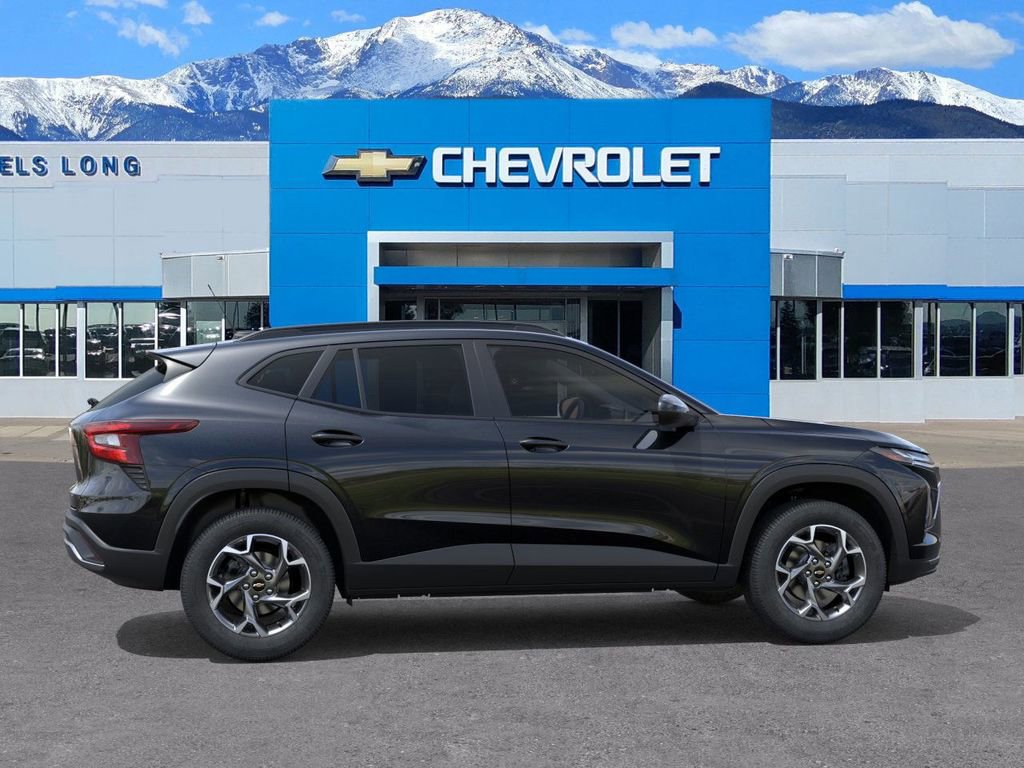 New 2026 Chevrolet Trax LT image 5