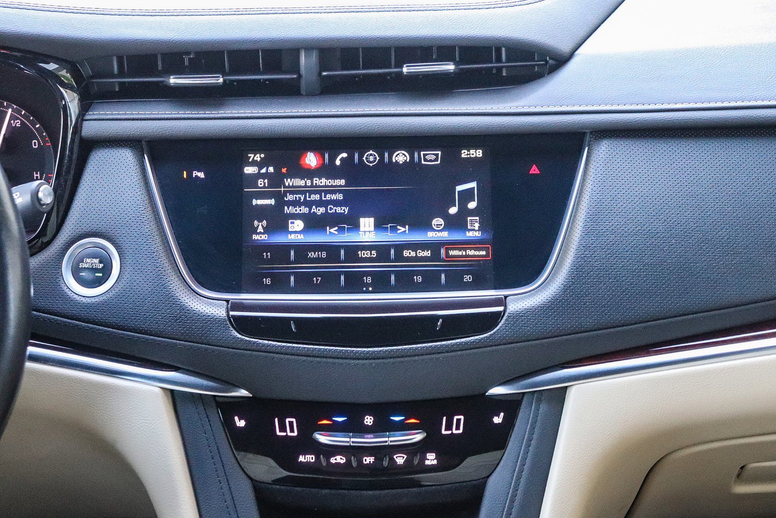 Used 2019 Cadillac XT5 Luxury image 16