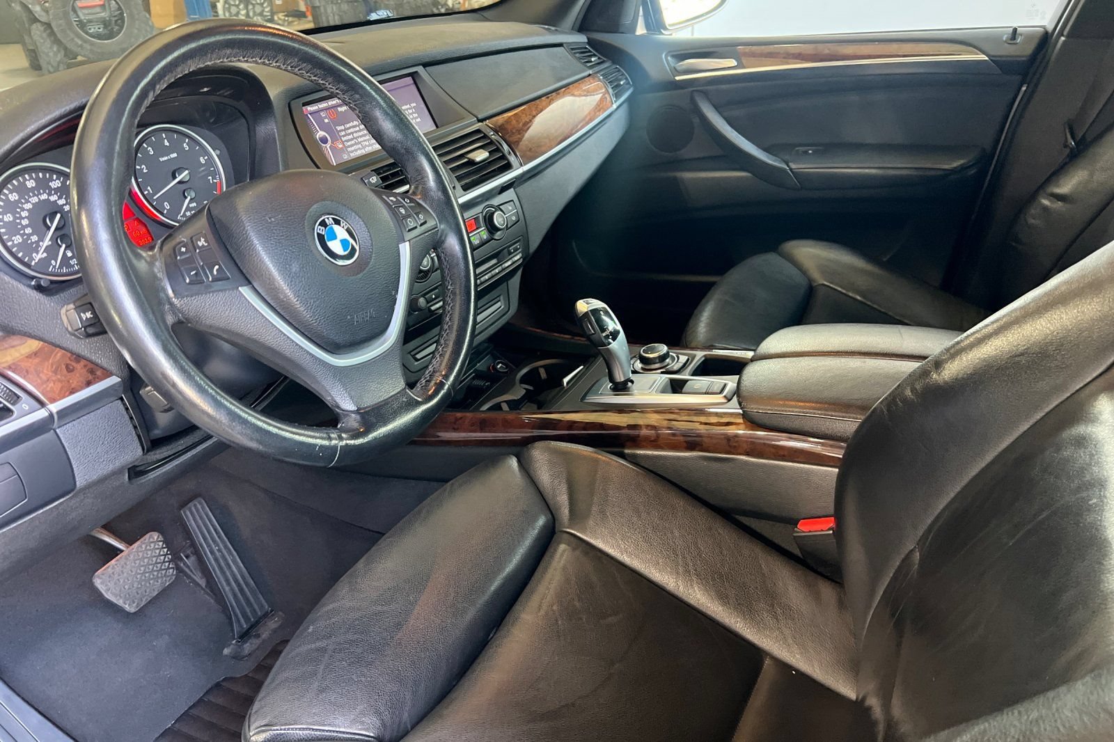 Used 2011 BMW X5 xDrive35i AWD/4WD image 4