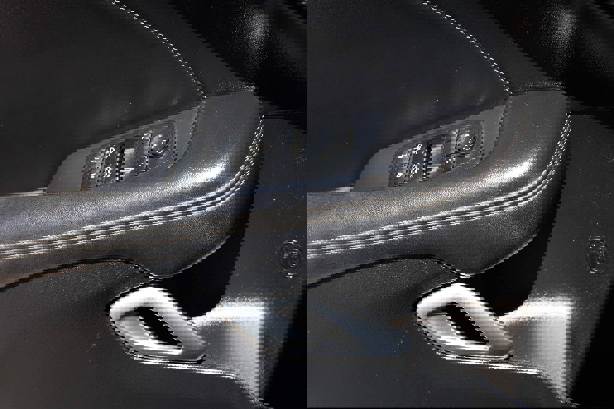 Used 2015 Dodge Challenger R/T Scat Pack w/ Scat Pack Appearance Package image 46