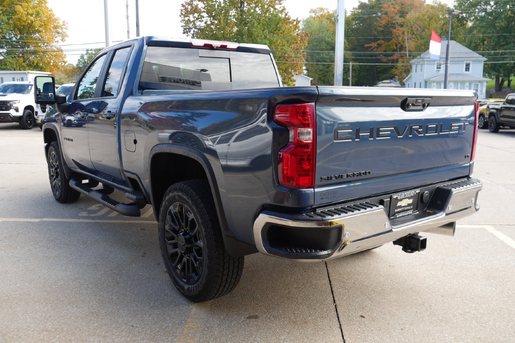 New 2026 Chevrolet Silverado 2500 LT w/ Safety Package AWD/4WD image 6