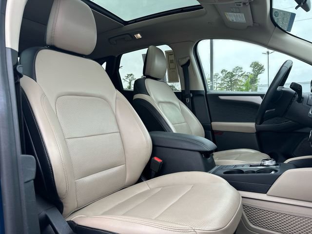 Certified 2020 Ford Escape SEL image 29