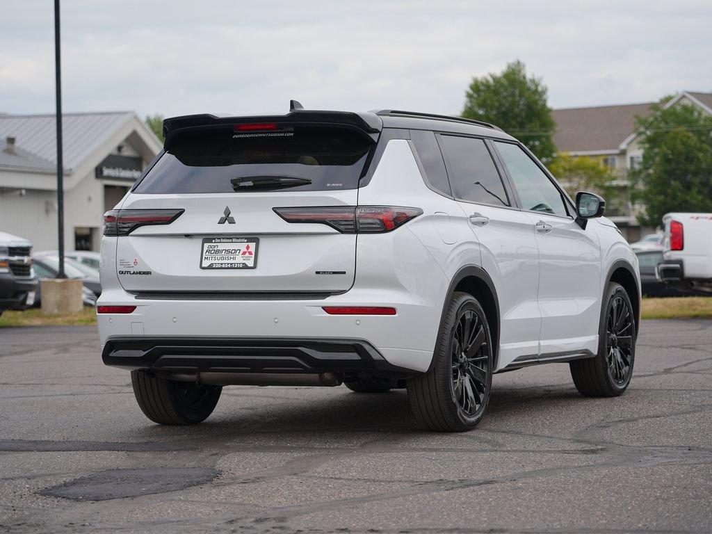New 2026 Mitsubishi Outlander SEL Black Edition AWD/4WD image 3