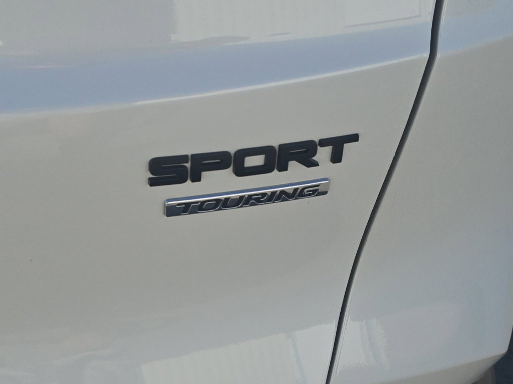 Certified 2025 Honda CR-V Sport Touring image 8