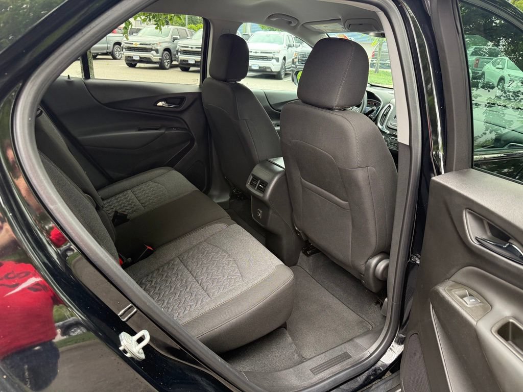 Used 2023 Chevrolet Equinox LT AWD/4WD image 14