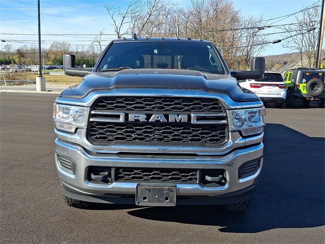 Used 2022 RAM 3500 Tradesman image 2
