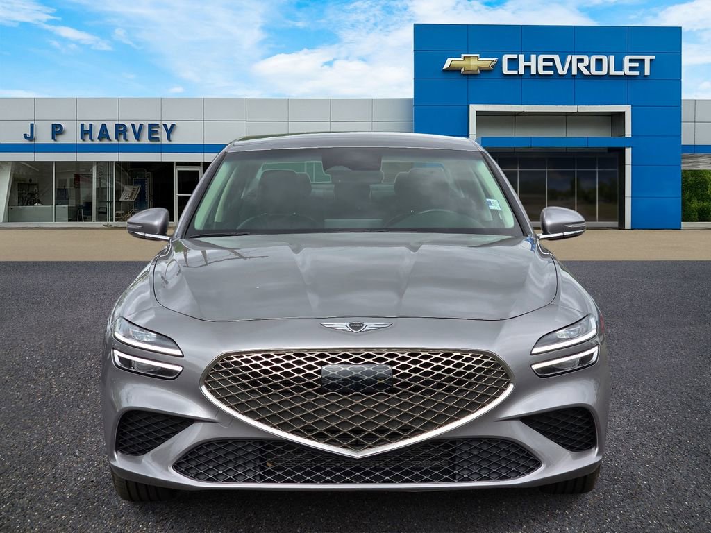 Used 2025 Genesis G70 2.5T RWD image 2