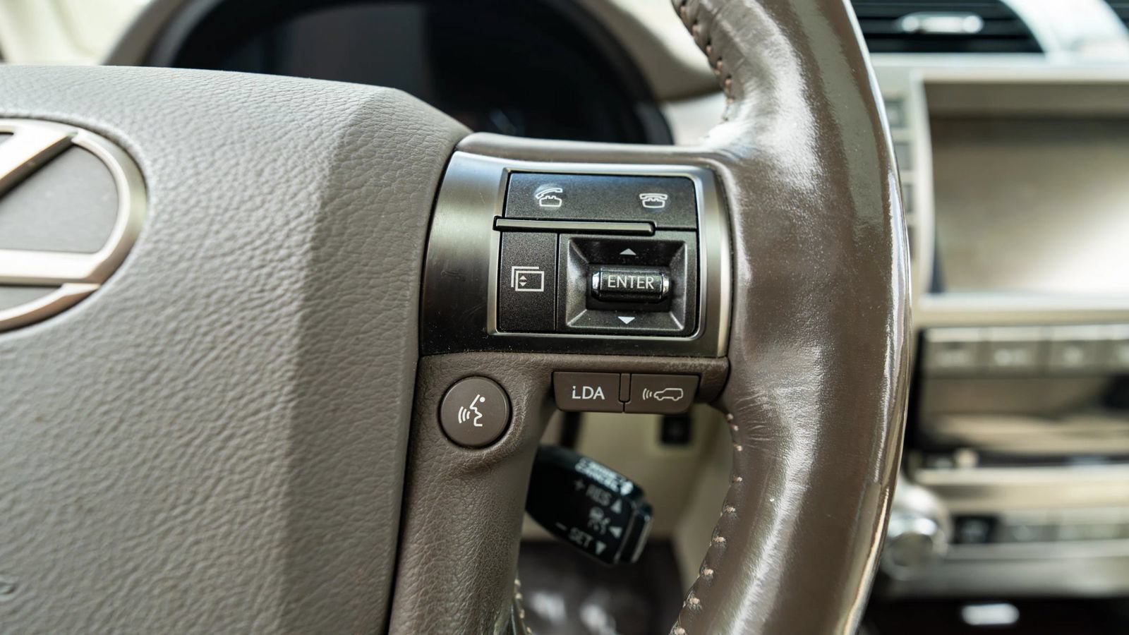 Used 2018 Lexus GX 460 Luxury AWD/4WD image 52
