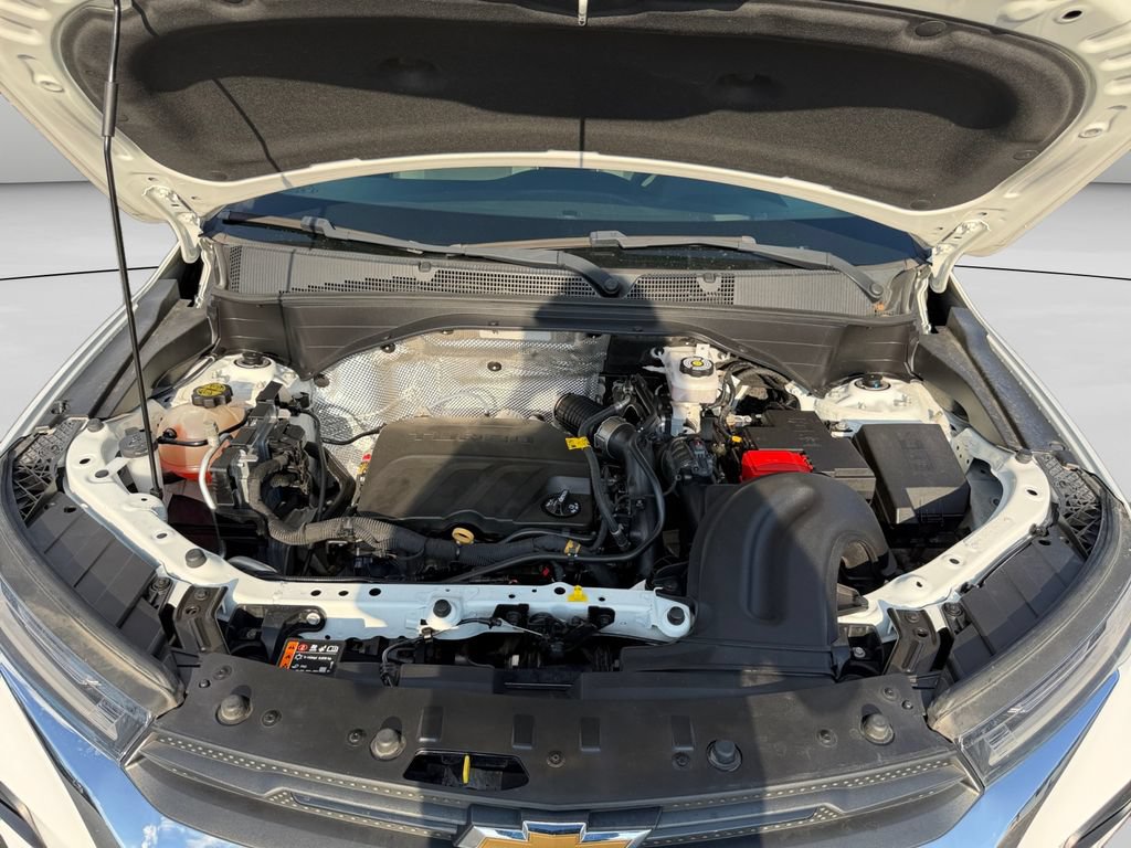 Used 2021 Chevrolet TrailBlazer L FWD image 23