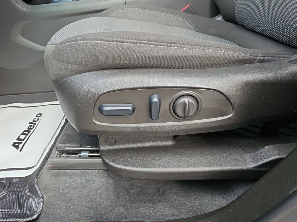 Certified 2024 Chevrolet Traverse LT w/ Midnight/Sport Edition image 24