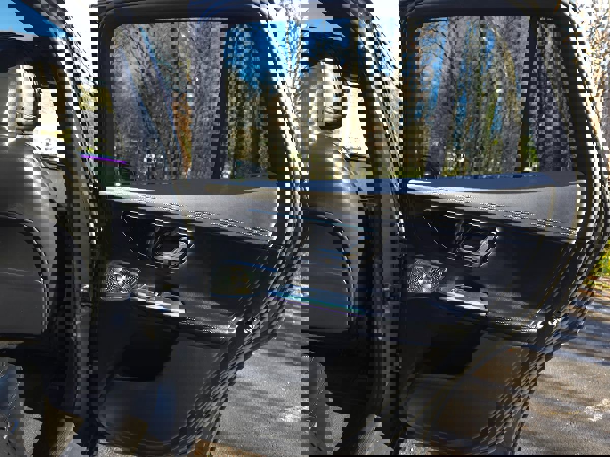 Used 2023 Mercedes-Benz EQE 500 4MATIC SUV image 25