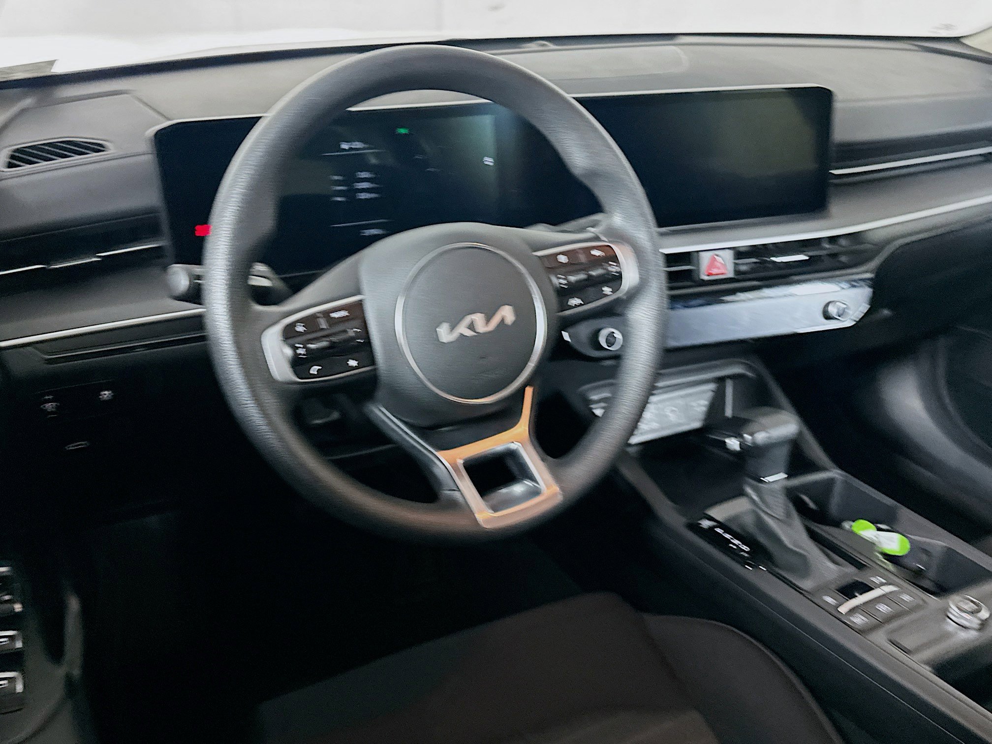 Used 2025 Kia K5 LXS image 18