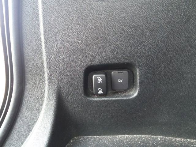 Used 2022 Ford Edge ST-Line w/ Class II Trailer Tow Package image 13