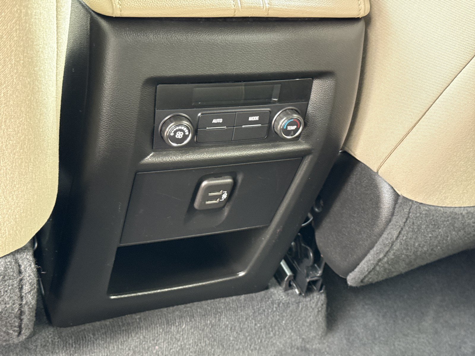 Used 2023 Chevrolet Traverse LS w/ Safety Package FWD image 16