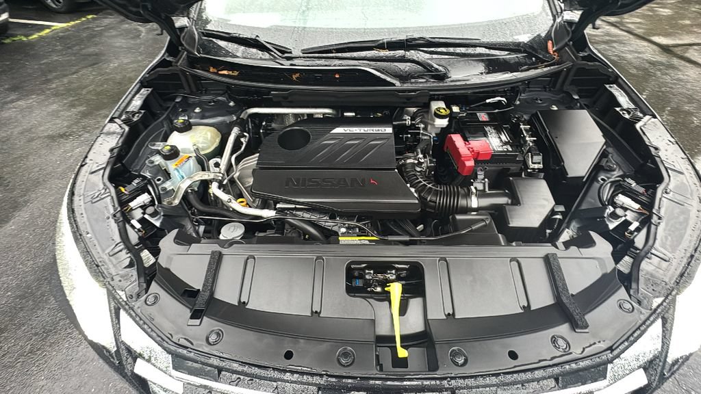 Used 2025 Nissan Rogue SV AWD/4WD image 32