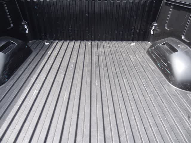 Used 2025 Toyota Tundra Limited AWD/4WD image 6