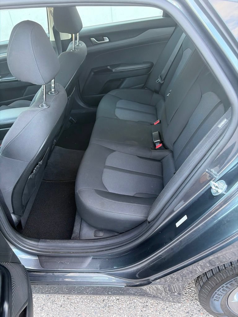 Used 2022 Kia K5 LXS FWD image 7