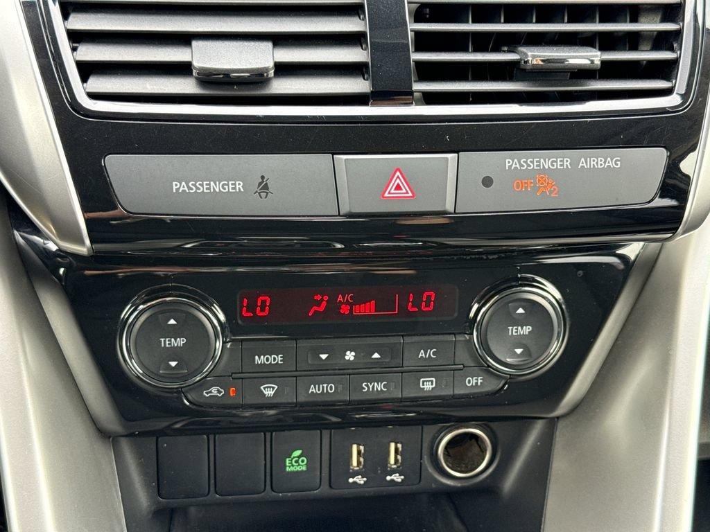 Used 2025 Mitsubishi Eclipse Cross SE AWD/4WD image 16