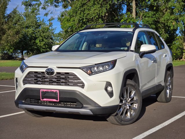 Used 2019 Toyota RAV4 Limited w/ Cold Weather Package AWD/4WD image 2