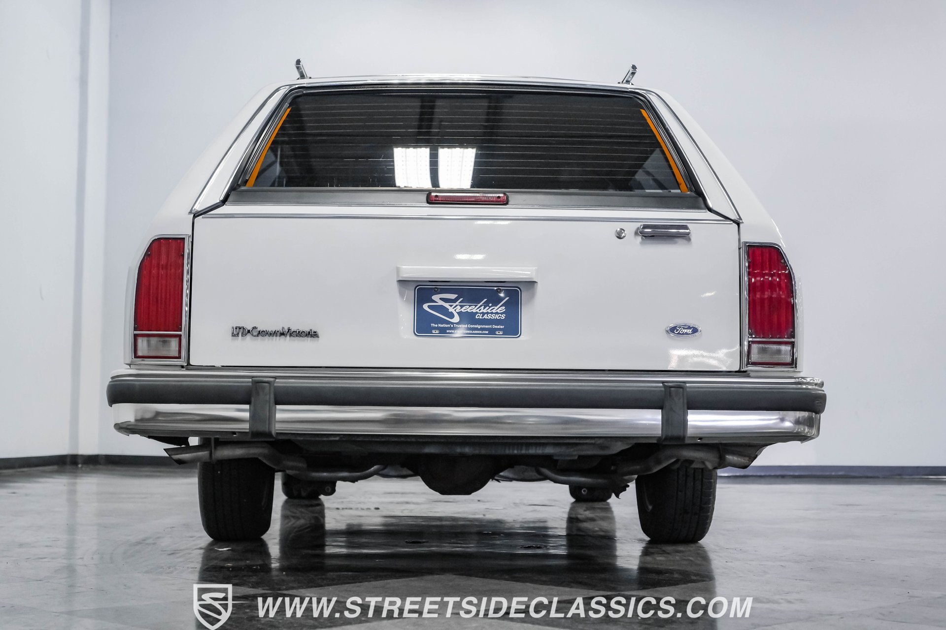 Used 1990 Ford LTD Crown Victoria RWD image 33