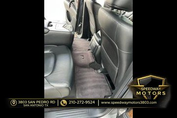 Used 2017 INFINITI QX80 2WD w/ Driver Assistance Package image 17