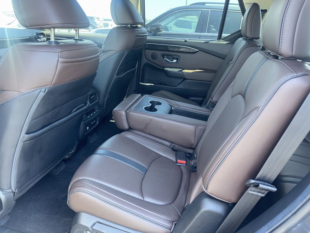 Used 2024 Honda Pilot Elite image 10