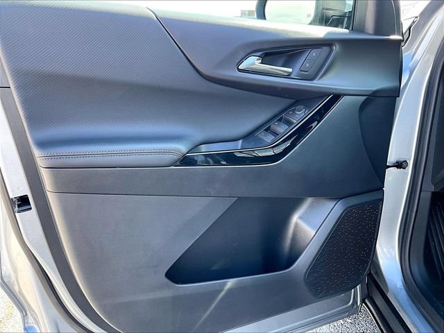 New 2027 Chevrolet Equinox LT FWD image 25