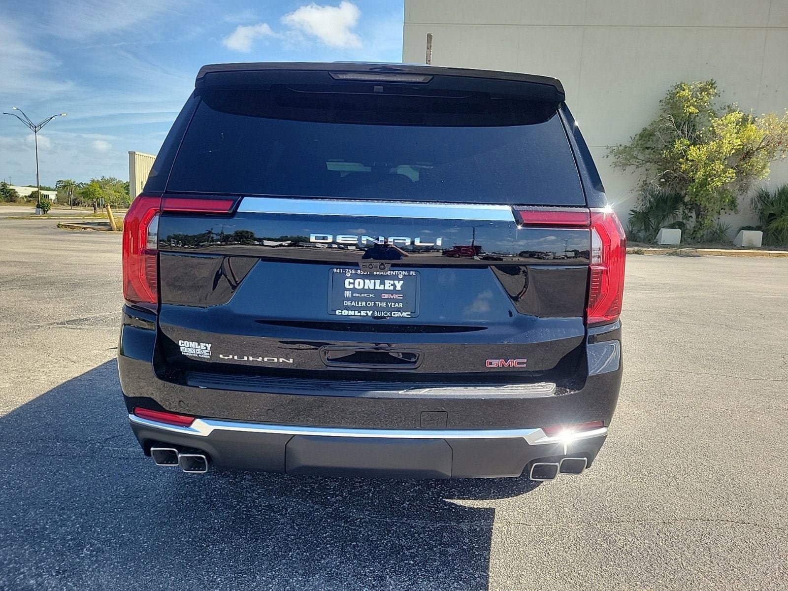 New 2026 GMC Yukon XL Denali image 6