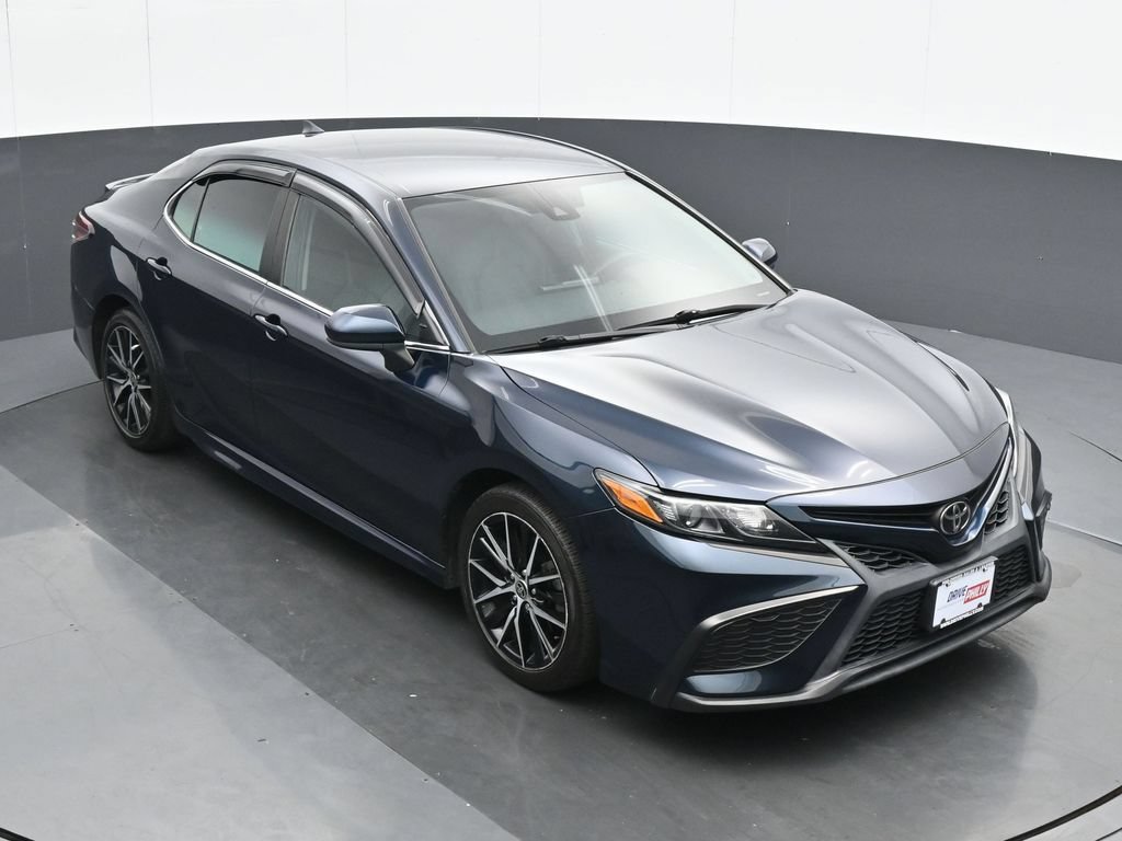 Used 2021 Toyota Camry SE FWD image 24