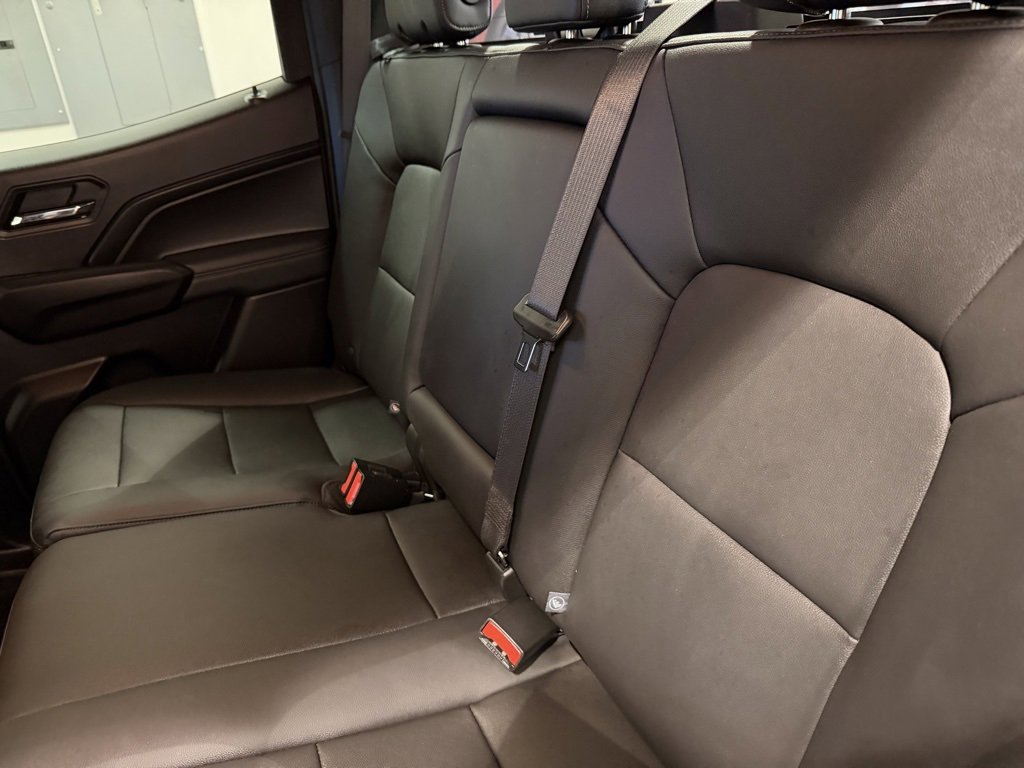 Used 2024 Chevrolet Colorado LT w/ LT Convenience Package III image 30