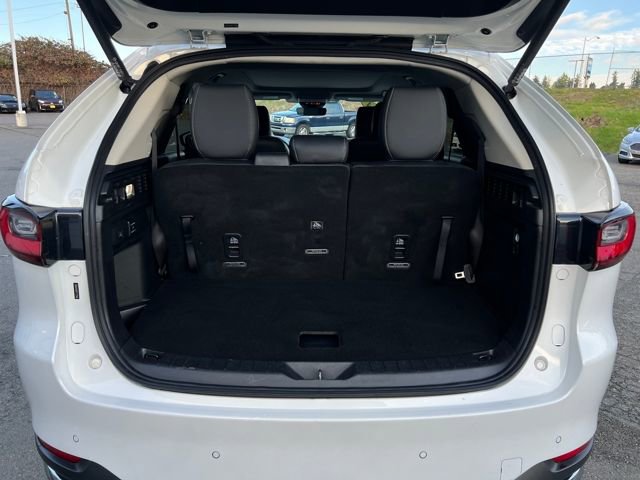 Used 2024 MAZDA CX-90 Plug-In Hybrid w/ Premium Pkg image 15