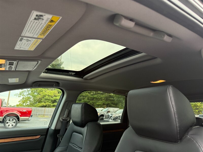Used 2022 Honda CR-V Touring image 23