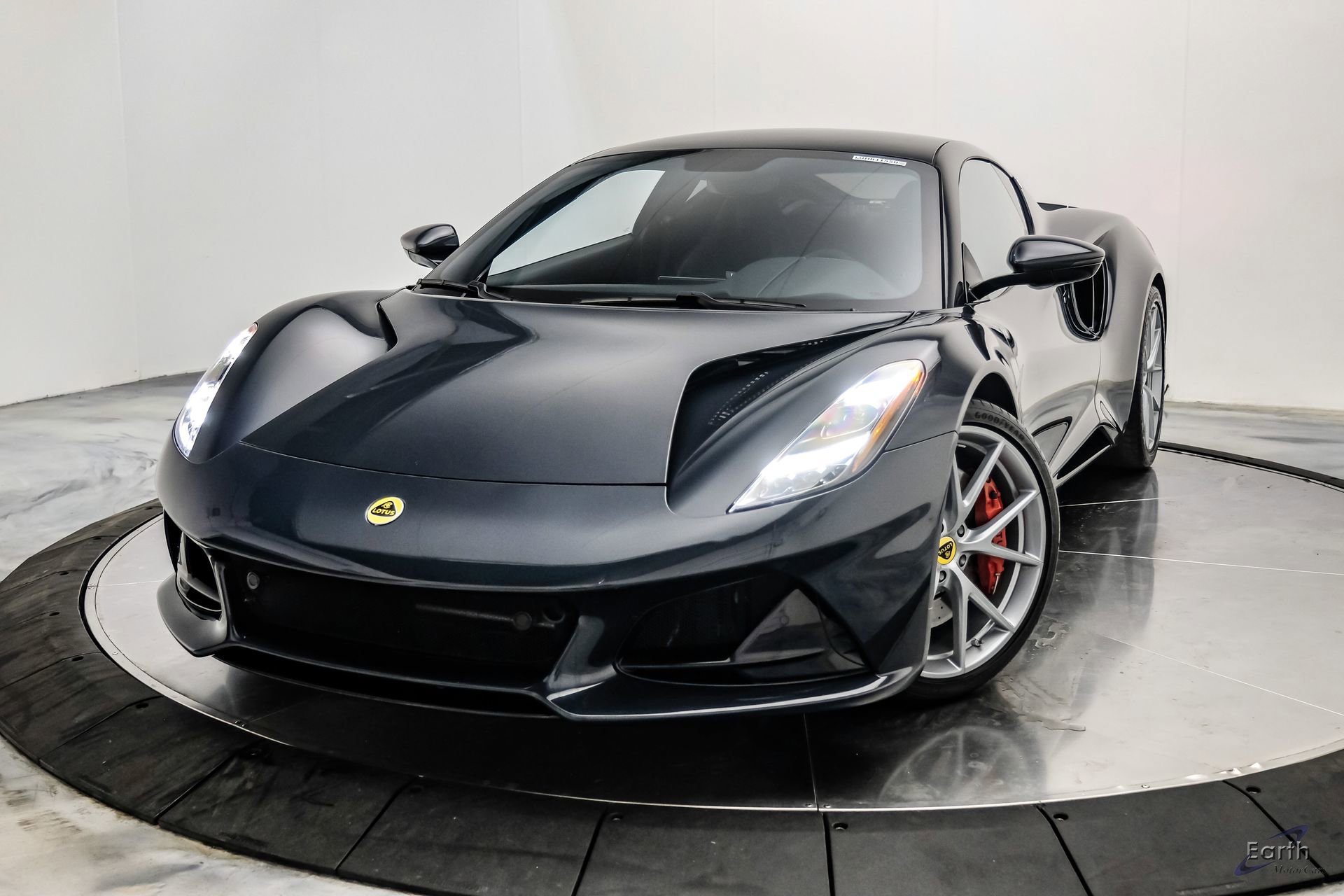 Used 2024 Lotus Emira First Edition image 5